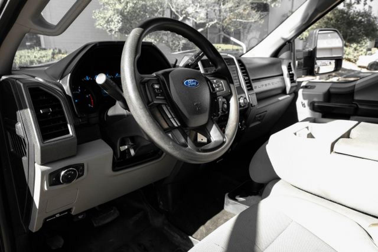 2017 Ford F350 Super Duty VIN: 1FT8W3DT8HEF35129 Lot: 65615752