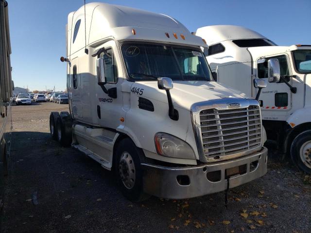Salvage cars for sale from Copart Bowmanville, ON: 2013 Freightliner Cascadia 1