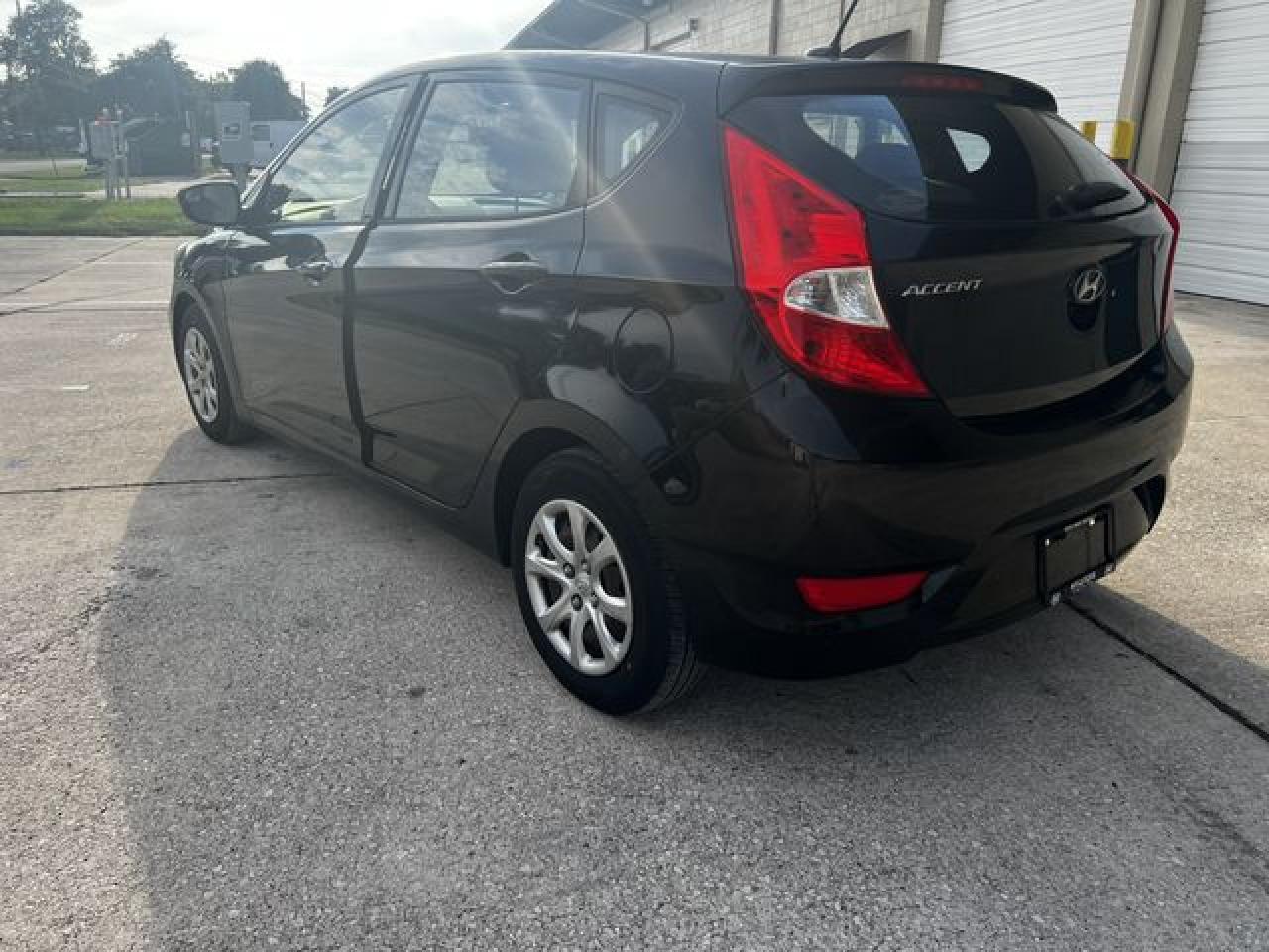 2014 Hyundai Accent Gls VIN: KMHCT5AE9EU178660 Lot: 65654962