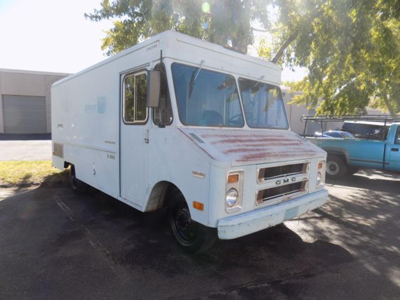 1974 GMC P30 VIN: TPL354V504857 Lot: 65646262