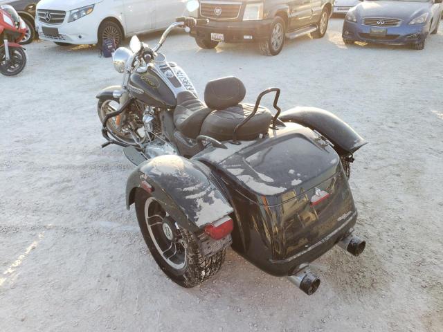 2019 HARLEY-DAVIDSON FLRT 1HD1MCP10KB854033