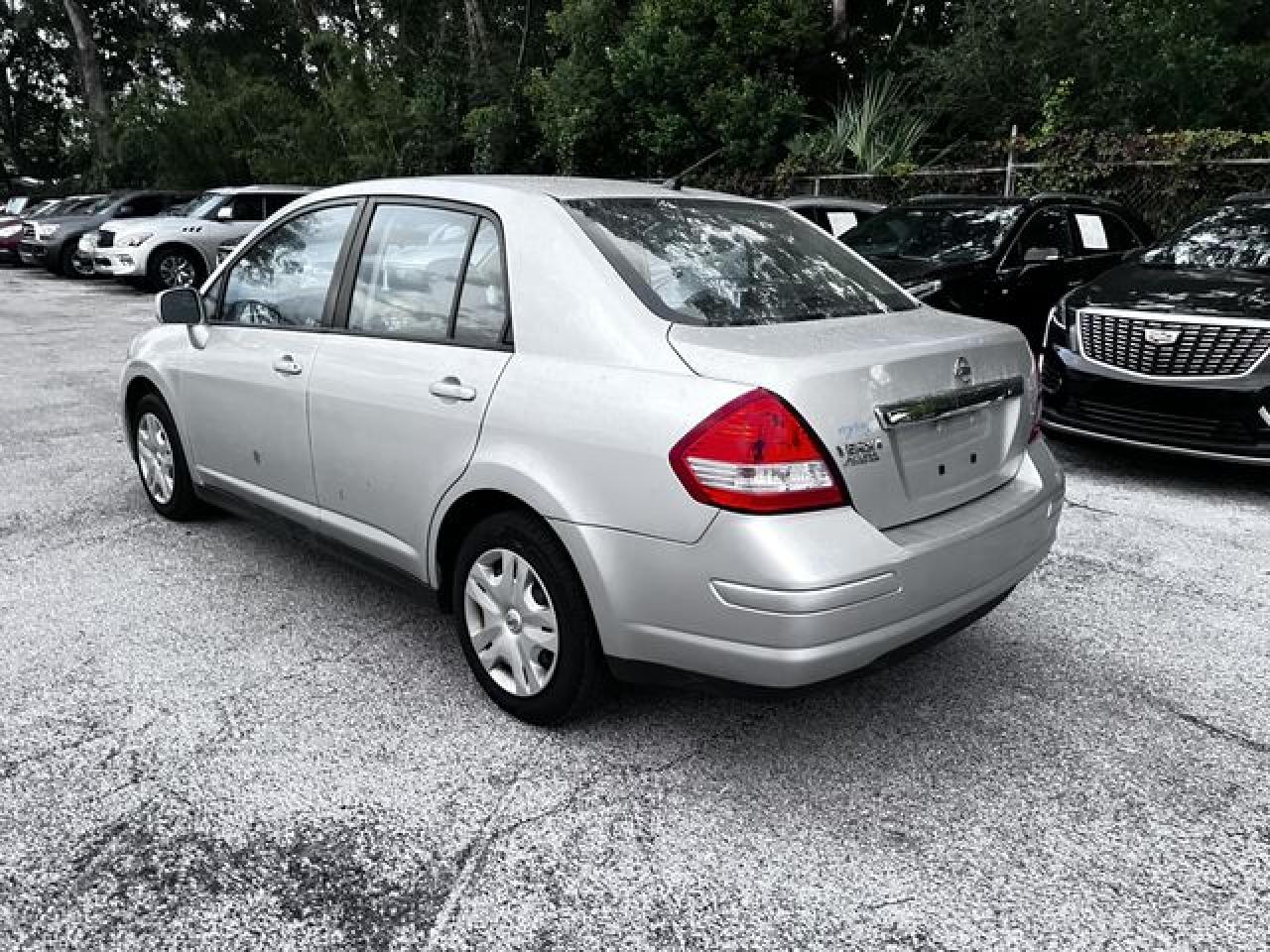 2011 Nissan Versa S VIN: 3N1BC1AP5BL463553 Lot: 65655162