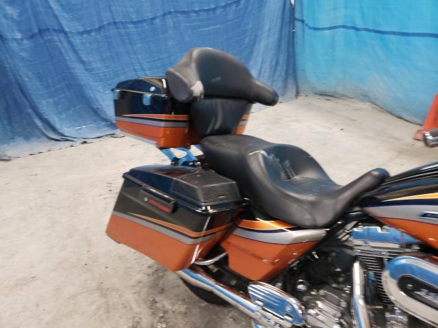 2011 HARLEY-DAVIDSON FLHXSE2 1HD1PZ814BB960042