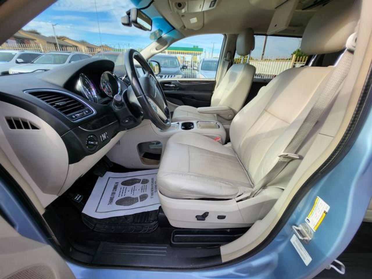 2013 Chrysler Town & Country Touring L VIN: 2C4RC1CG7DR570974 Lot: 65706822