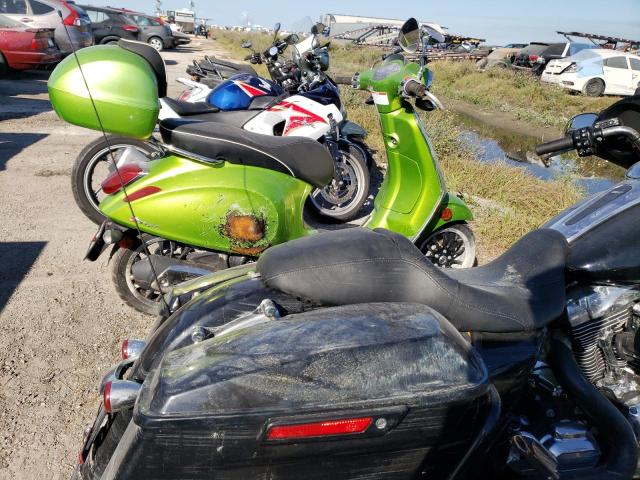 2014 HARLEY-DAVIDSON FLHX SHRIN 1HD1KPM1XEB639796