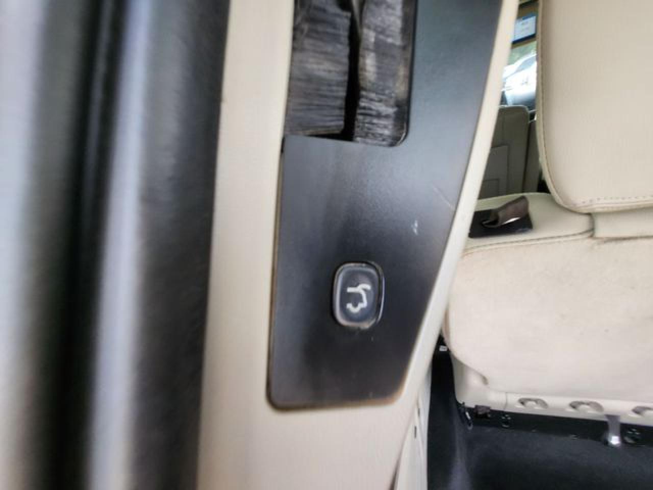 2013 Chrysler Town & Country Touring L VIN: 2C4RC1CG7DR570974 Lot: 65706822