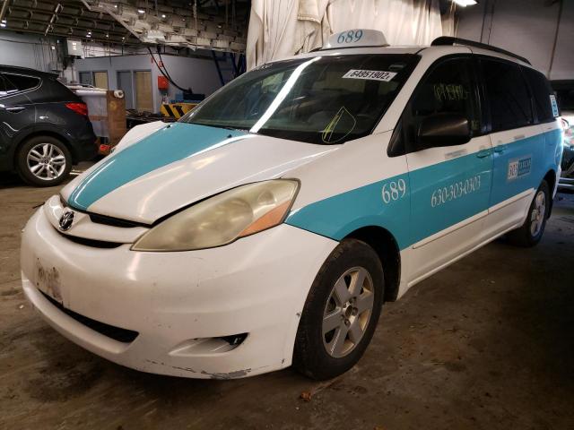 Salvage cars for sale at Wheeling, IL auction: 2006 Toyota Sienna CE