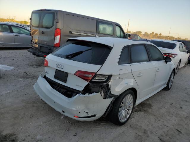 2016 AUDI A3 E-TRON WAUTPBFF8GA095246