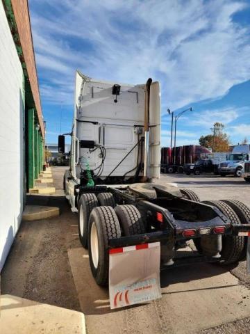 2015 VOLVO VN VNL 4V4NC9EG2FN178337