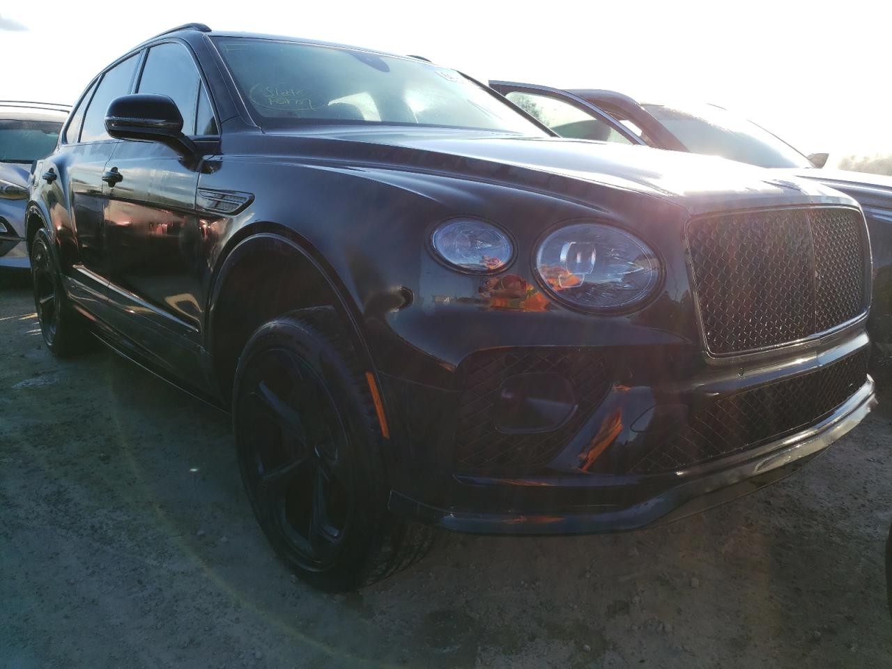 SJAAM2ZV8NC012827 BENTLEY BENTAYGA 2022