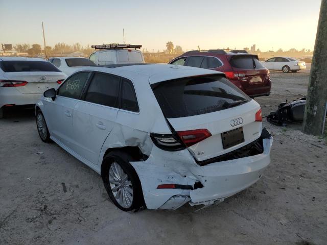 2016 AUDI A3 E-TRON WAUTPBFF8GA095246
