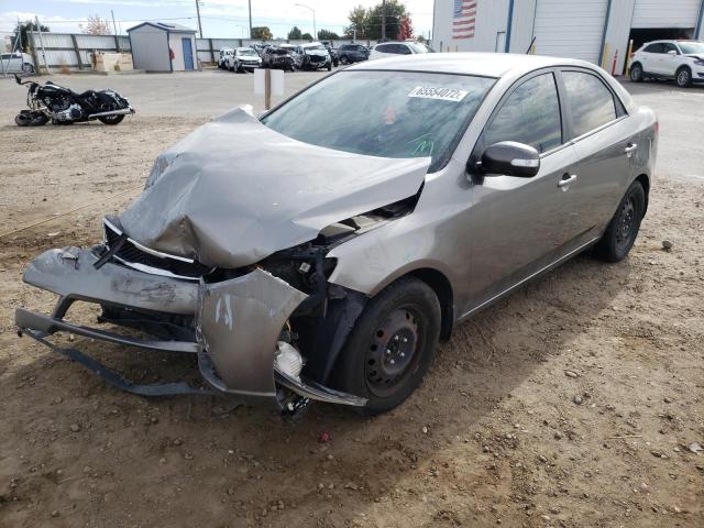 KNAFU4A21A5060988 KIA FORTE EX