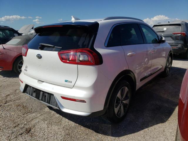 KNDCB3LC7J5126021 KIA NIRO FE