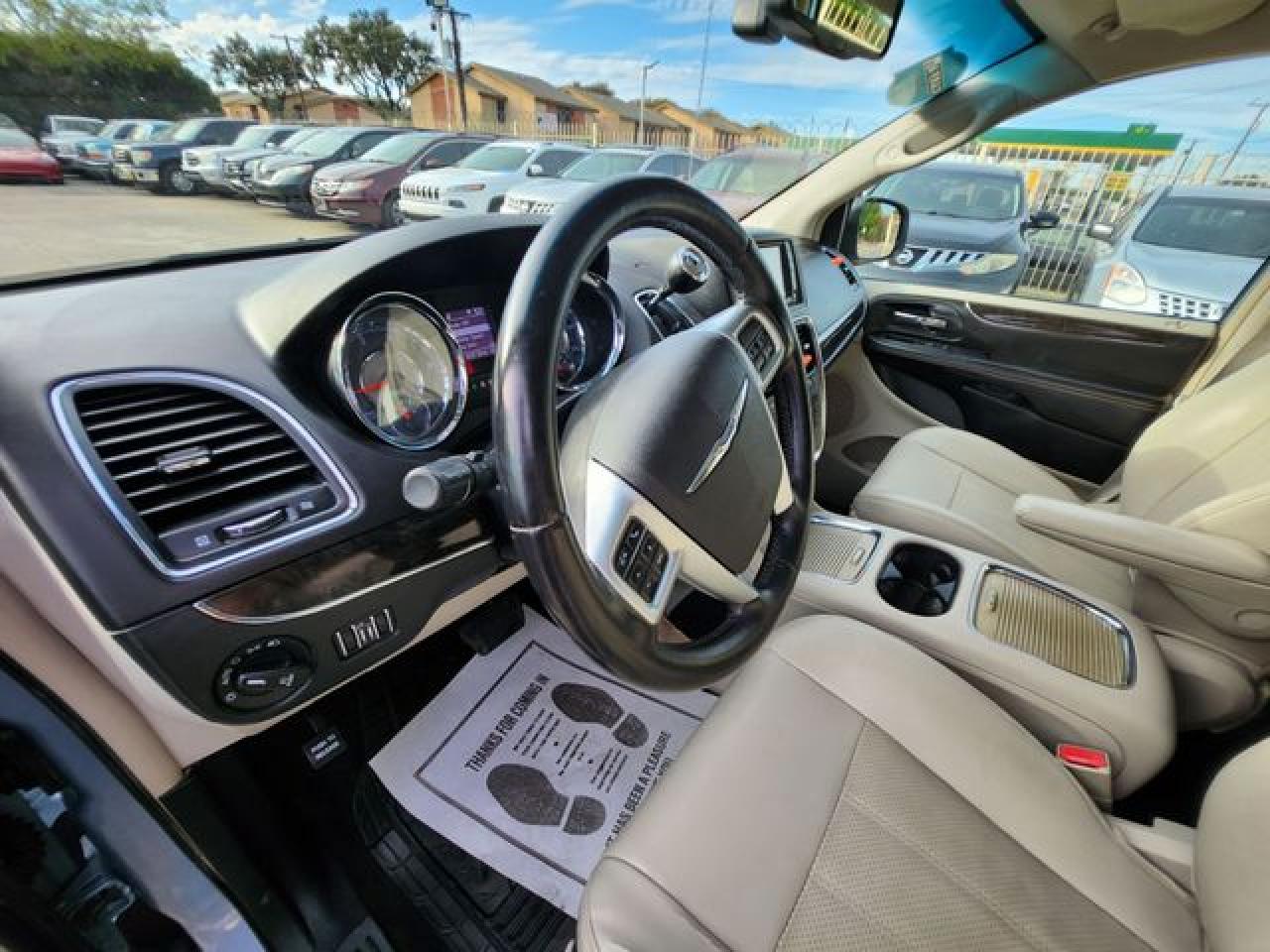 2013 Chrysler Town & Country Touring L VIN: 2C4RC1CG7DR570974 Lot: 65706822