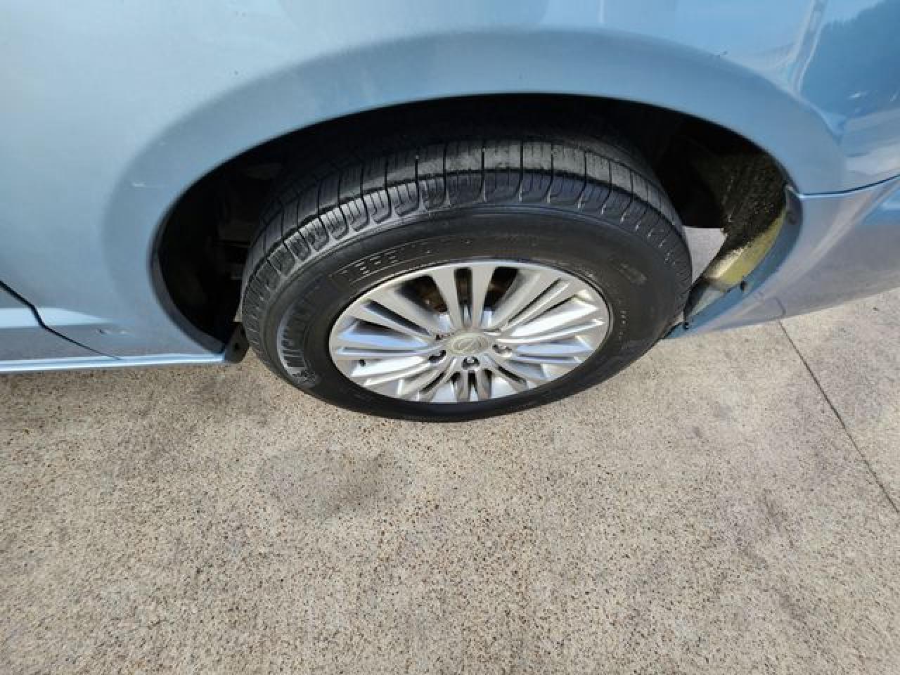 2013 Chrysler Town & Country Touring L VIN: 2C4RC1CG7DR570974 Lot: 65706822