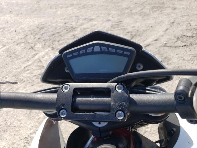 2010 DUCATI HYPERMOTAR ZDM1YACR8AB016423