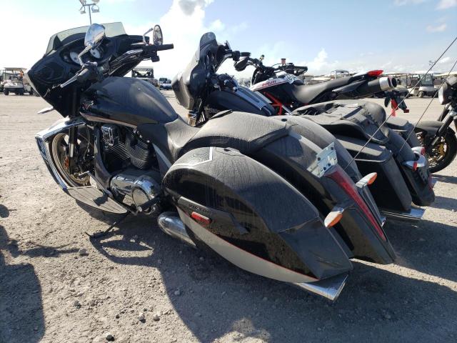 2015 VICTORY MOTORCYCLES MAGNUM 5VPYW36N8F3039272