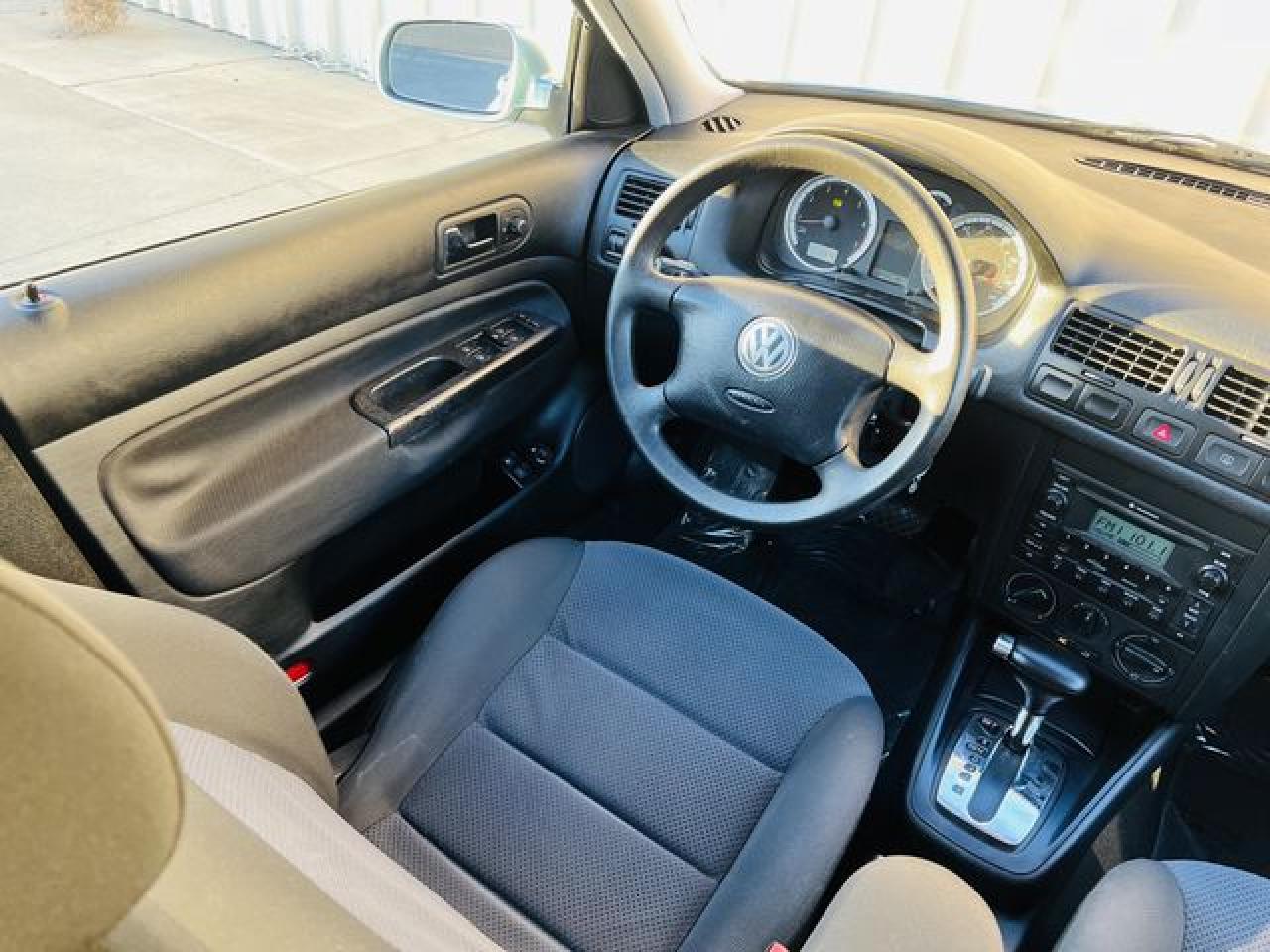 2005 Volkswagen Jetta Gls VIN: 3VWSK69M35M025410 Lot: 65835122