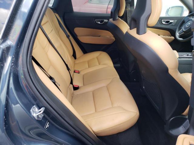 2018 VOLVO XC60 T6 MO YV4A22RKXJ1044126