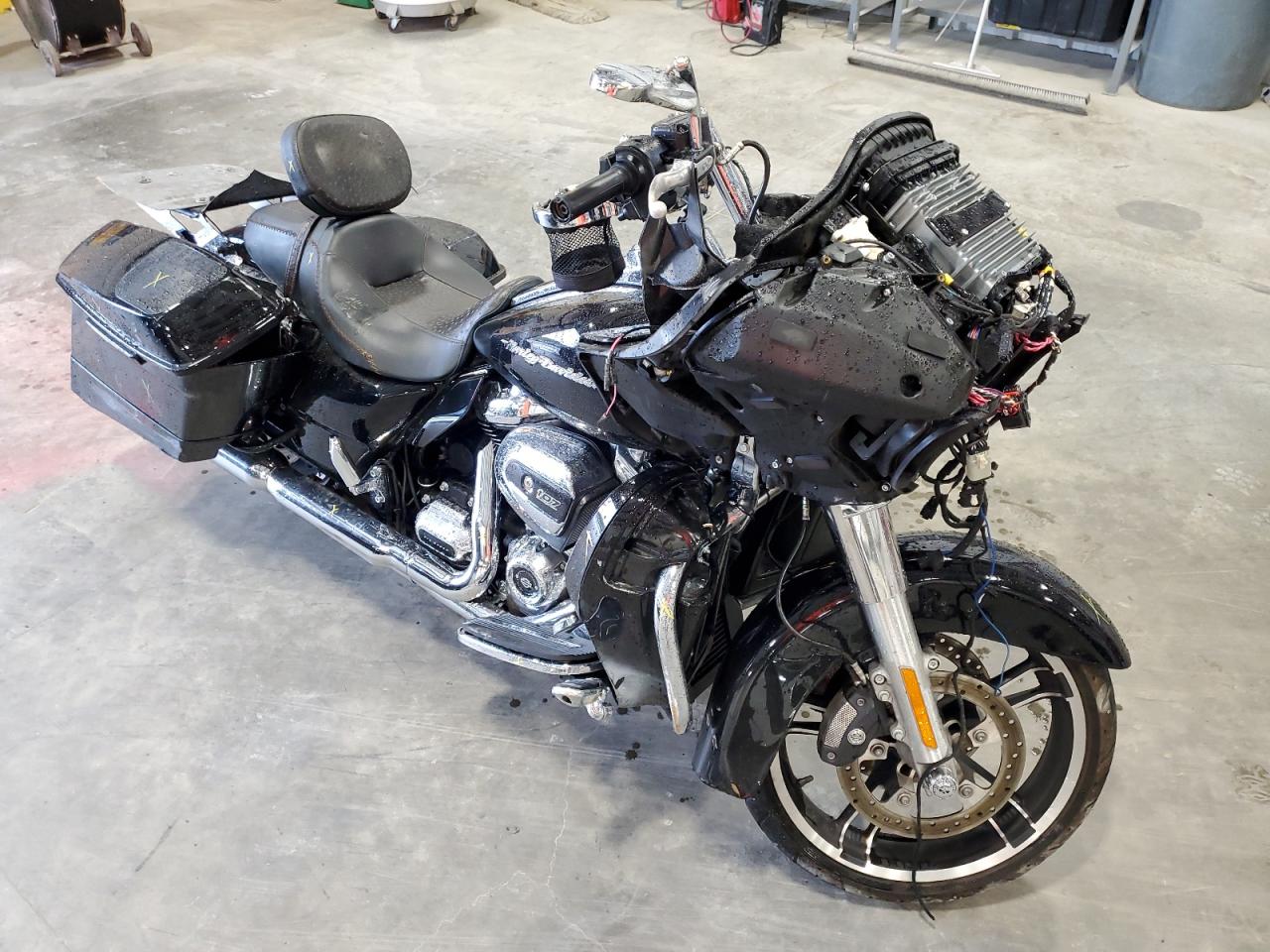 1HD1KHC14JB640900 HARLEY-DAVIDSON FLTRX ROAD 2018