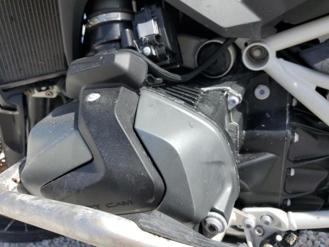 2022 BMW R 1250 GS - WB10M0308N6F48574