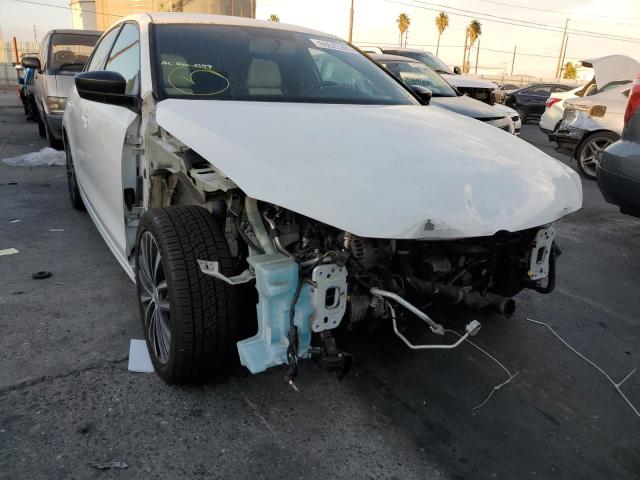 2016 VOLKSWAGEN JETTA SPOR - 3VWD17AJ1GM333357