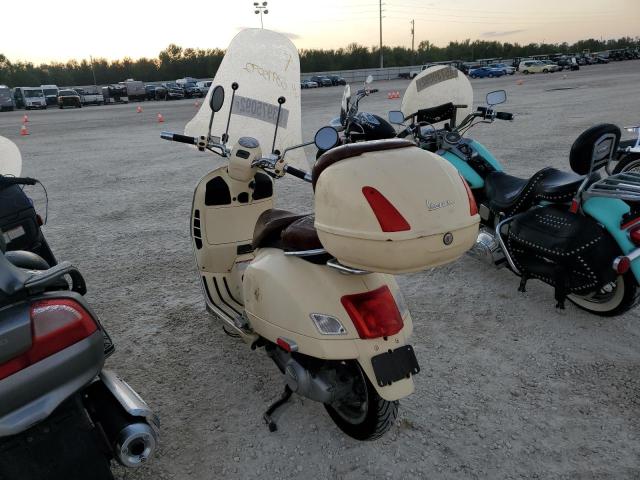 2010 VESPA GTS 300 SU ZAPM459L3A5502777
