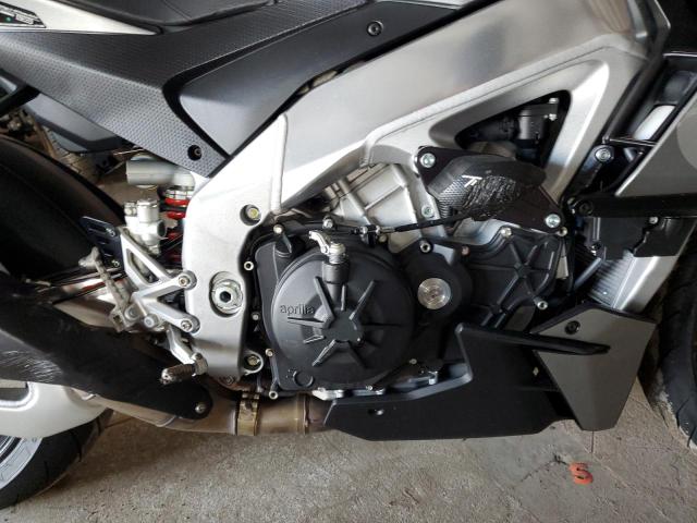 2021 APRILIA TUONO V4 1 ZD4KZUA0XMS000168