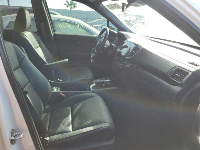 2019 HONDA PASSPORT T 5FNYF7H9XKB003845