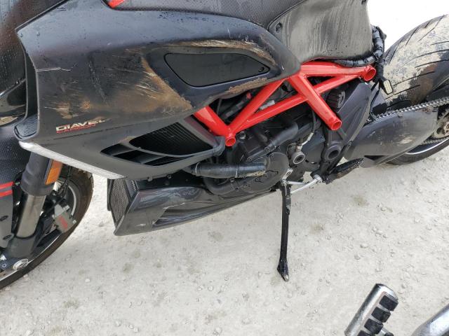2013 DUCATI DIAVEL ZDM13BLW9DB015893