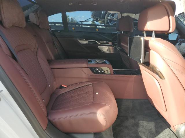 WBA7U2C11NCH35515 BMW 7 Series