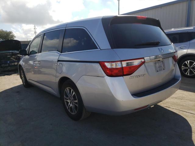 VIN 5FNRL5H62DB048496 2013 HONDA ODYSSEY no.3