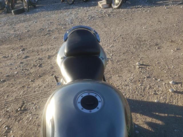 2005 SUZUKI GSX1300 RK JS1GW71A852108403