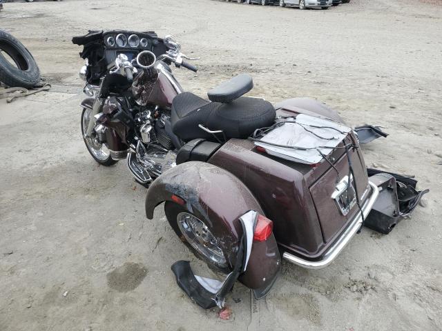 2019 HARLEY-DAVIDSON FLHTCUTG 1HD1MAF18KB856120