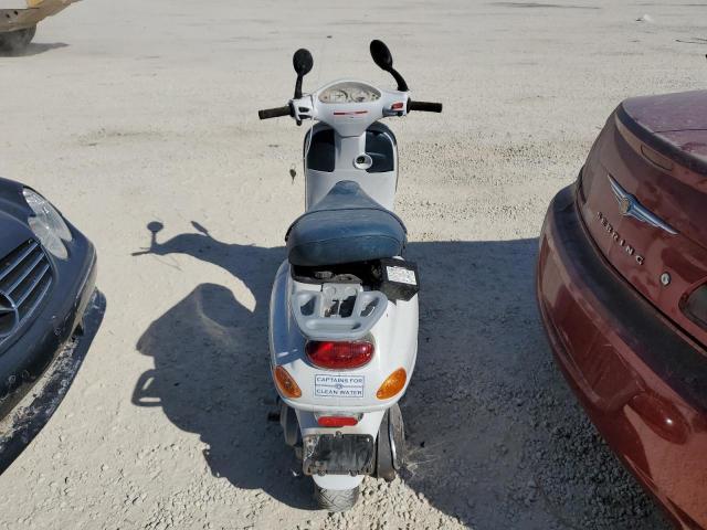 2002 VESPA C161C ZAPC16C1525004714