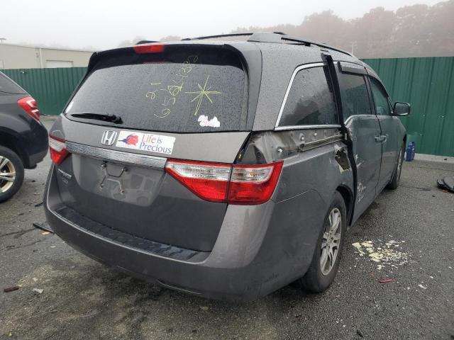 VIN 5FNRL5H63DB004927 2013 HONDA ODYSSEY no.4