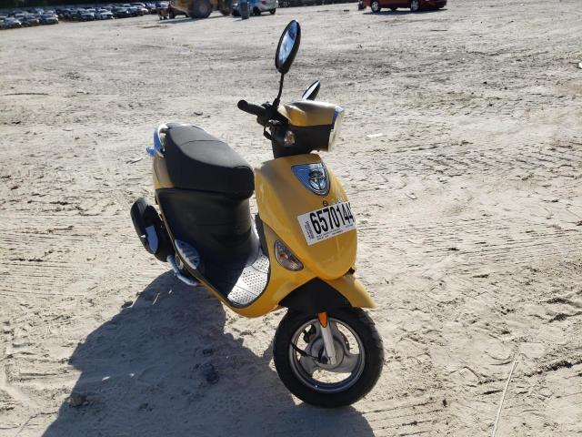 Salvage cars for sale from Copart Ocala, FL: 2015 Genuine Scooter Co. Buddy 50
