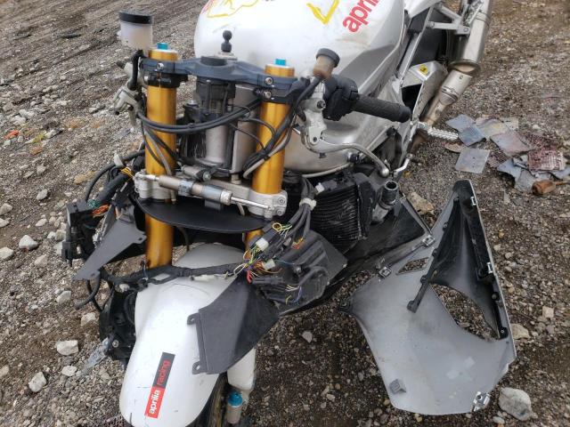 2009 APRILIA RSV 1000 R ZD4RRTR099S001400