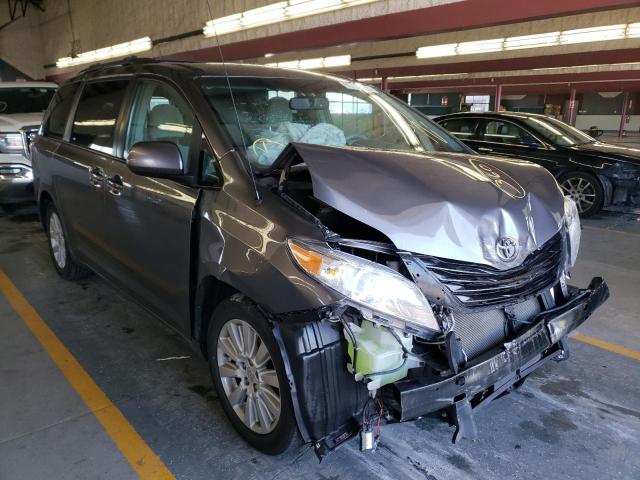 Toyota Vehiculos salvage en venta: 2014 Toyota Sienna LE