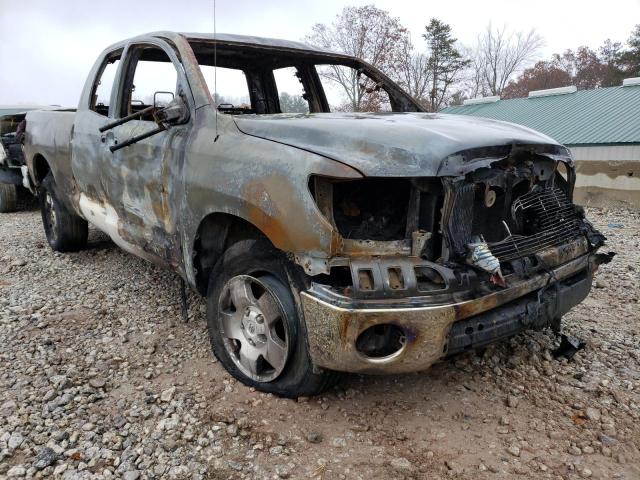 Salvage cars for sale from Copart Warren, MA: 2007 Toyota Tundra DOU