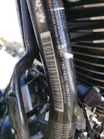 2017 HARLEY-DAVIDSON FLHXS STRE - 1HD1KRC13HB674245