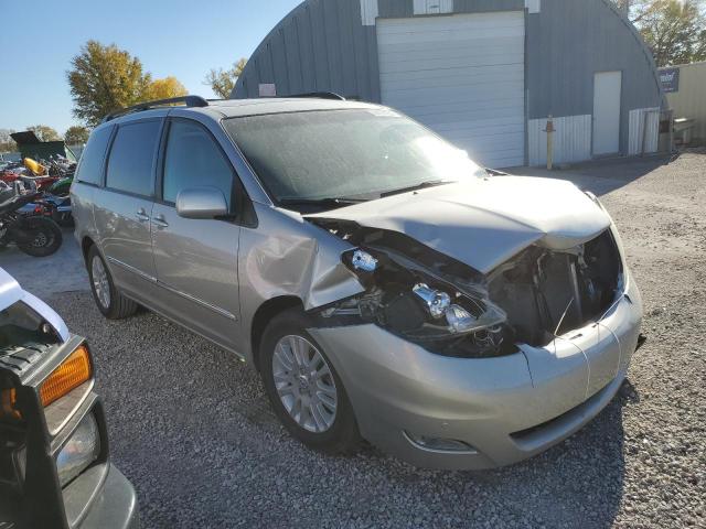 Salvage cars for sale from Copart Wichita, KS: 2009 Toyota Sienna XLE