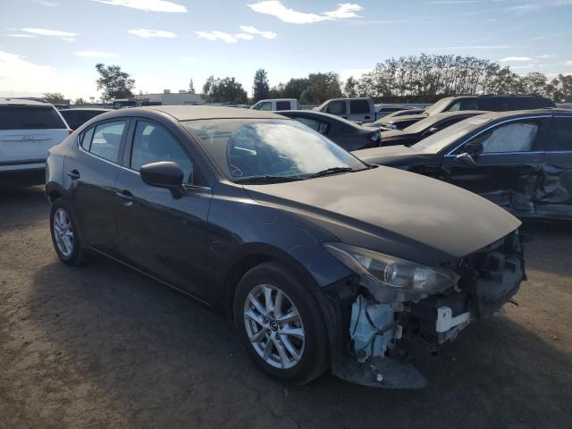 Salvage cars for sale from Copart Bakersfield, CA: 2016 Mazda 3 Sport