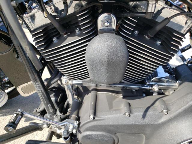 2011 HARLEY-DAVIDSON FLHRC 1HD1FRM37BB661011