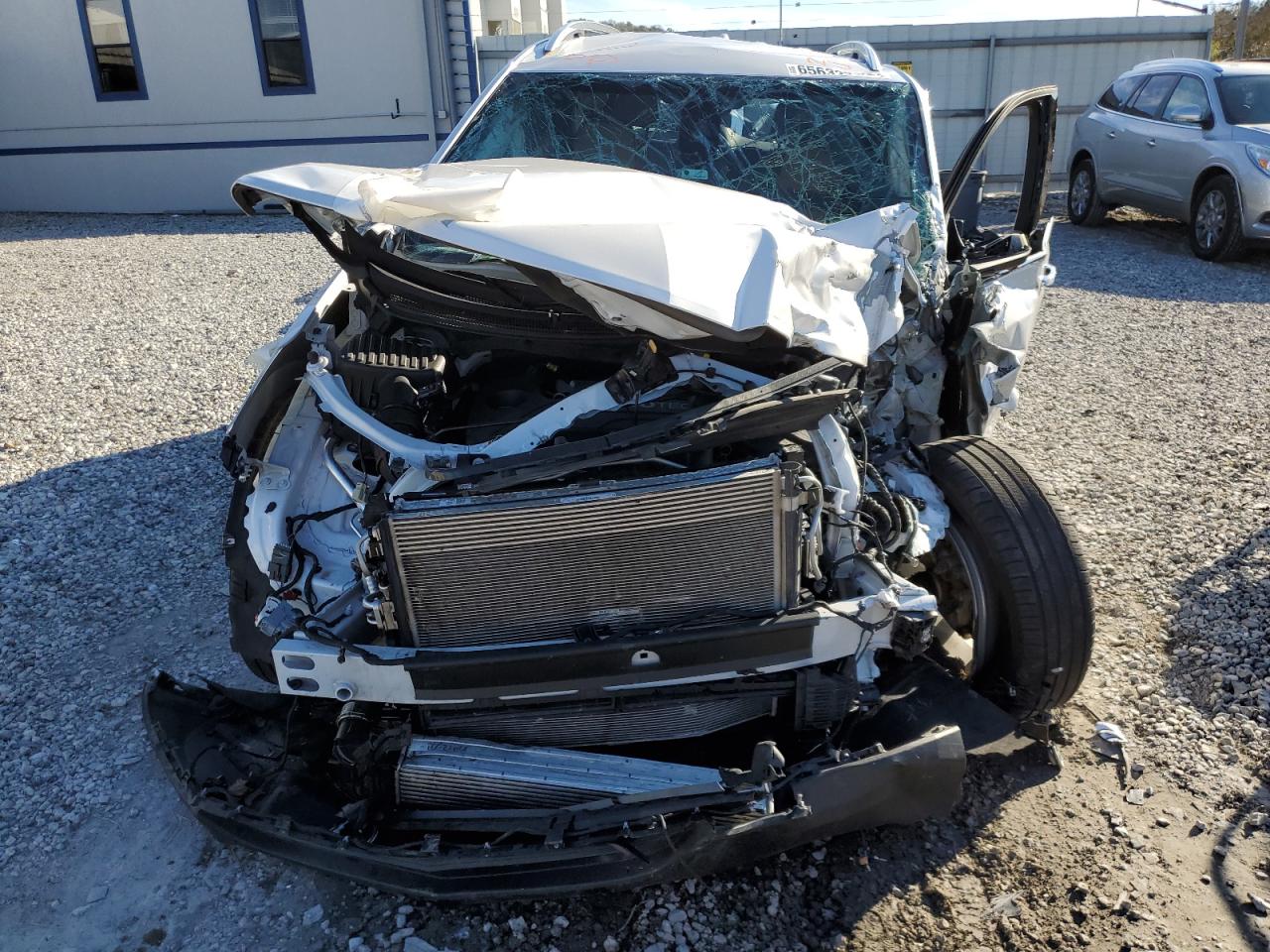 2020 Chevrolet Equinox - Image 9