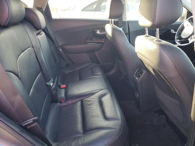KNDCE3LC5J5113467 KIA Niro Touring