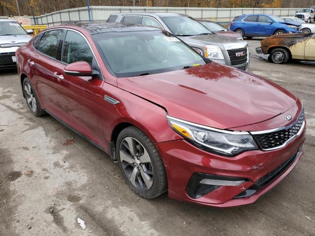 Kia Optima 2019 красная