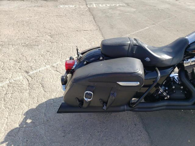 2011 HARLEY-DAVIDSON FLHRC 1HD1FRM37BB661011