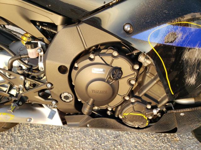 2022 YAMAHA YZFR1M JYARN67E8NA000497