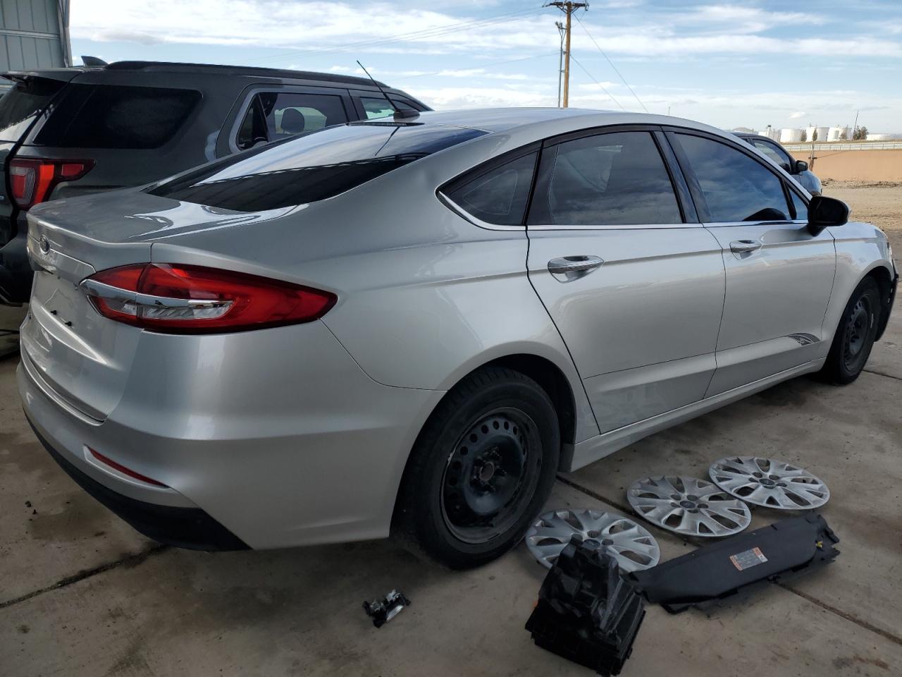 3FA6P0G71KR133867 FORD FUSION 2019